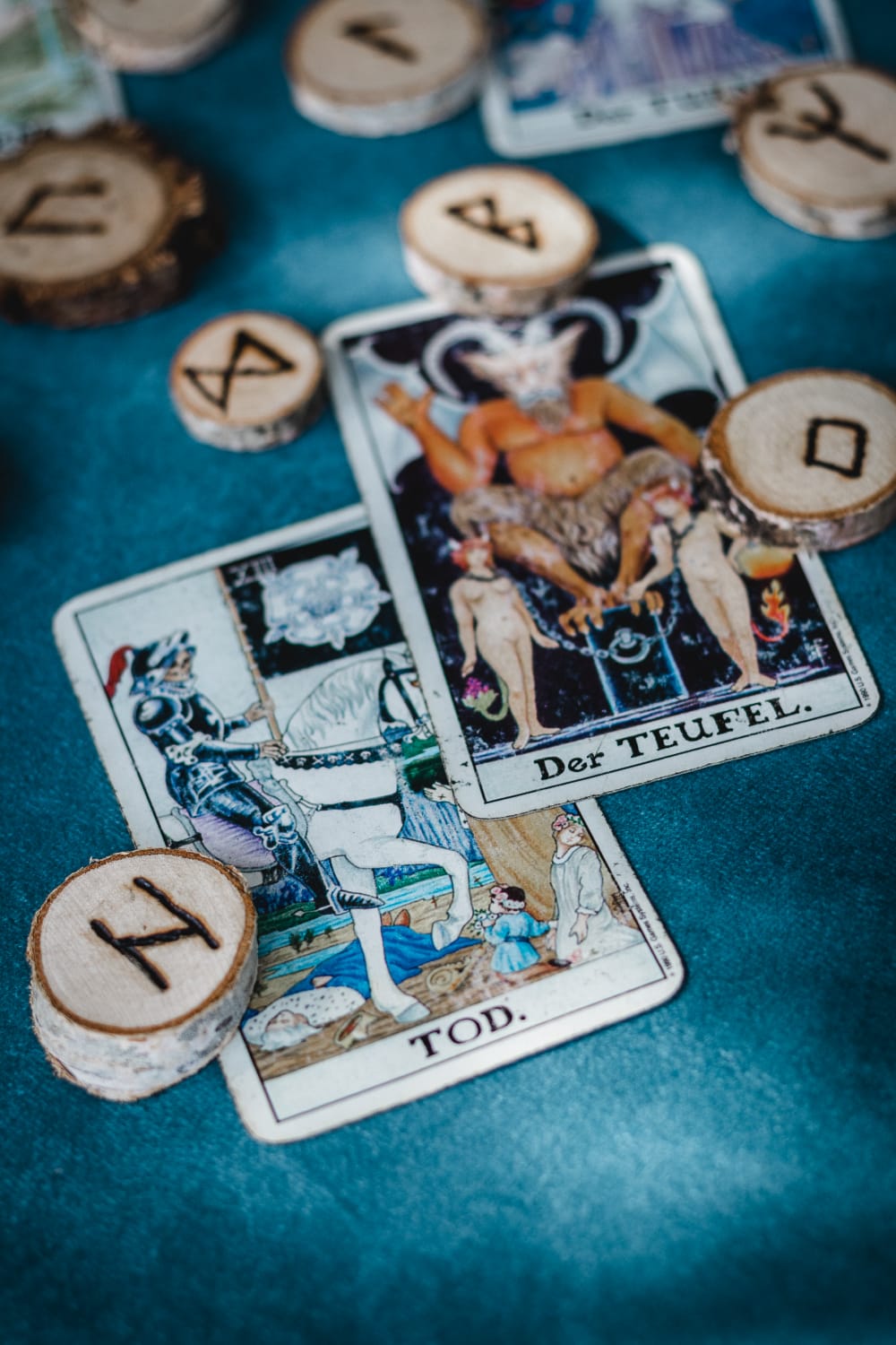 Tarot E-Mail-Kurs | 1 Teil. Vorwort , Hintergrund und kleine Arkana .